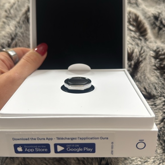 Oura Other - Oura Heritage 3 Silver Size 9 Fitness Ring